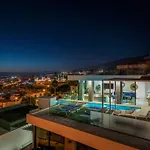 E With Priv, Heated Pool, Ocean View The View Tenerife 别墅 *
