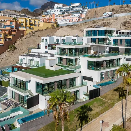 E With Priv, Heated Pool, Ocean View The View Tenerife 别墅 *