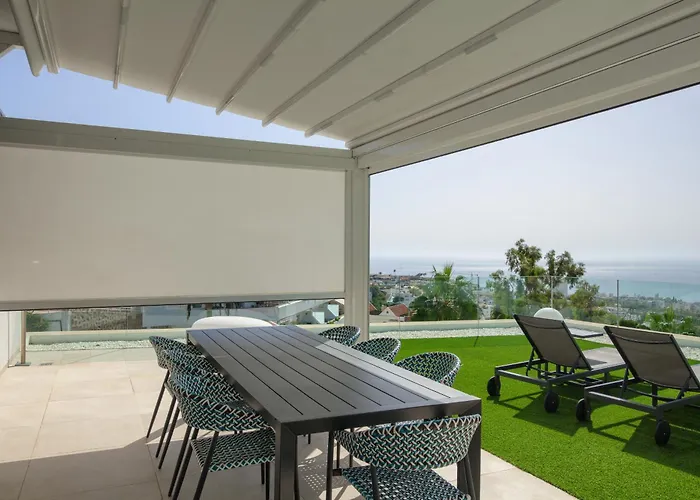 Вилла 200m New E With Priv/heated Pool, Ocean View. *