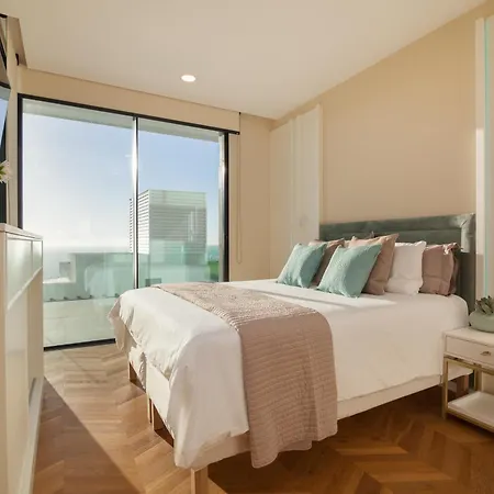 Villa 200m New E With Priv/heated Pool, Ocean View. *