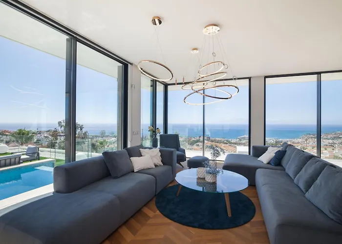 200m New E With Priv/heated Pool, Ocean View. Βίλα *